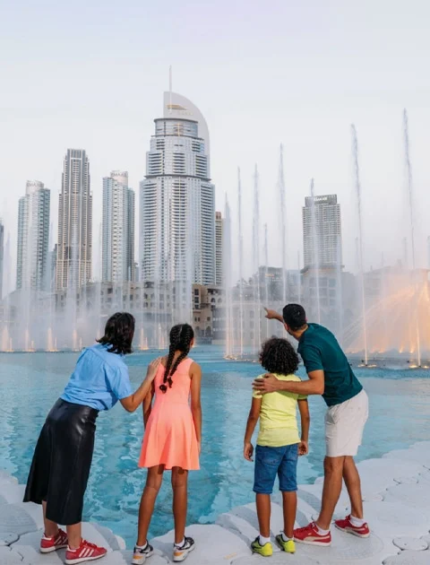 Dubai Fountain Boardwalk - Image 2